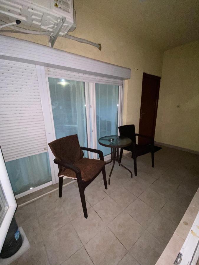 Gold Luxury Apartment 库马诺沃 外观 照片